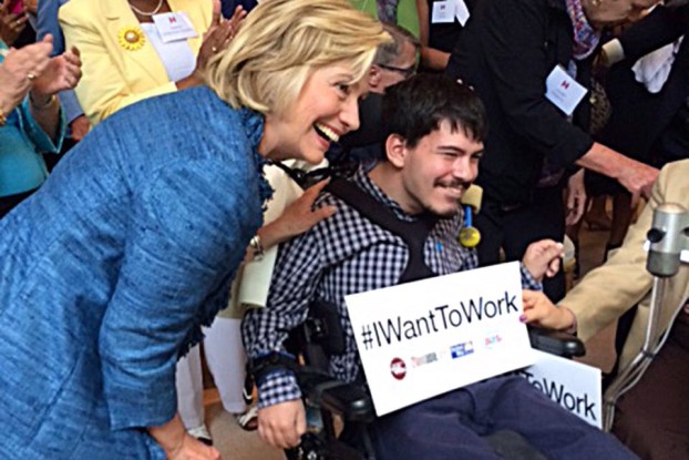 Hillary Clinton e un disabile