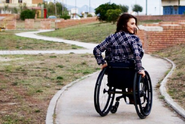 laura-miola-finestraperta-intervista-angelo-andrea-vegliante-miss-world-wheelchair-disabilita